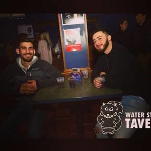 Meet your Posher, Logan